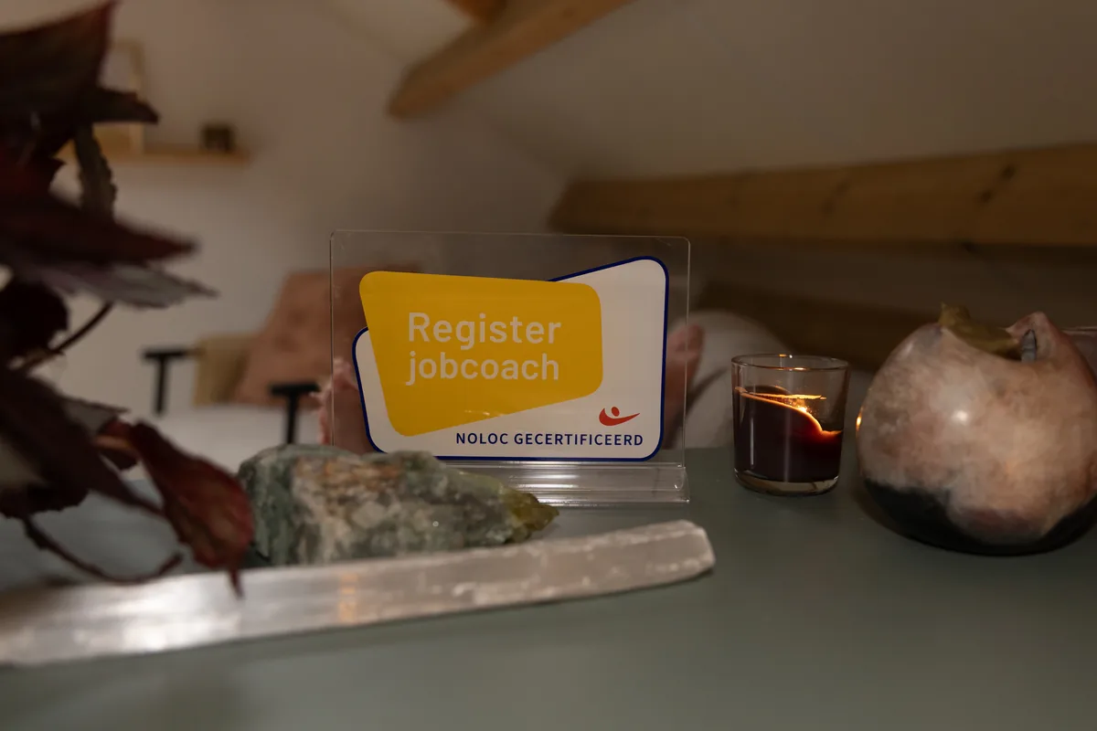 Bordje 'Register jobcoach, Noloc gecertificeerd'
